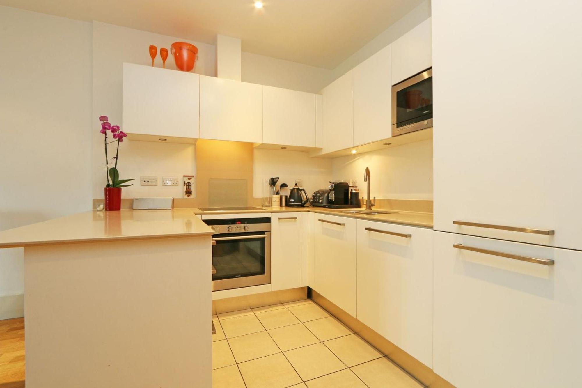 Riverside 1 Bed Apartment London Eksteriør billede
